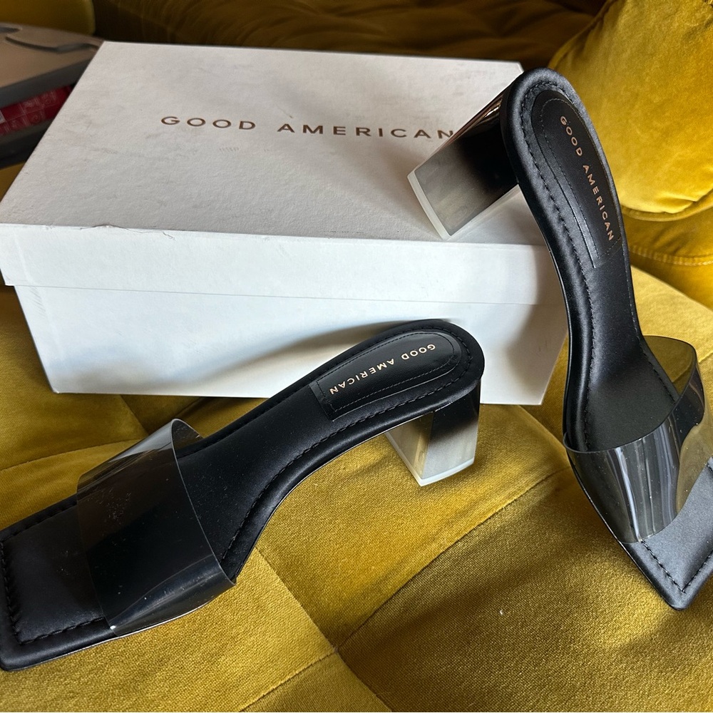 Good American size 9 smoke mules